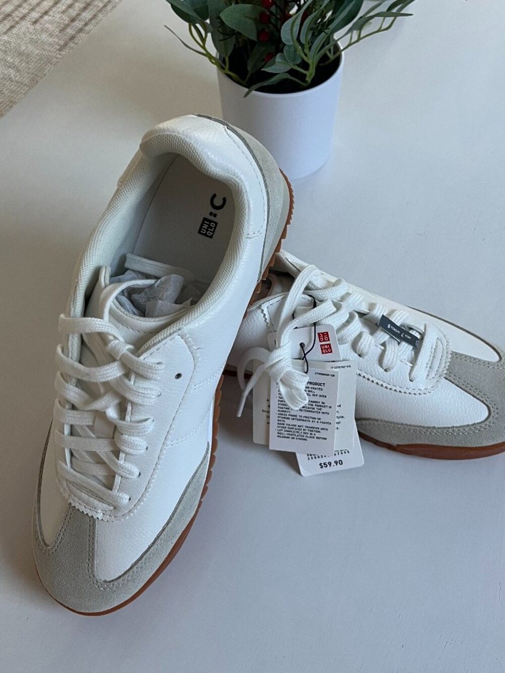 Uniqlo C Suede Combination Sneaker Unisex Size Men 7/Women 8